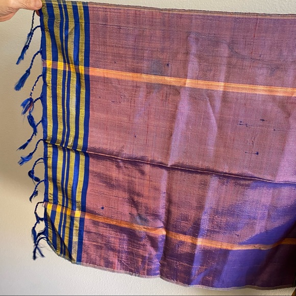 Blue and lavender geometric design shawl scarf pashmina wrap - Picture 2 of 4
